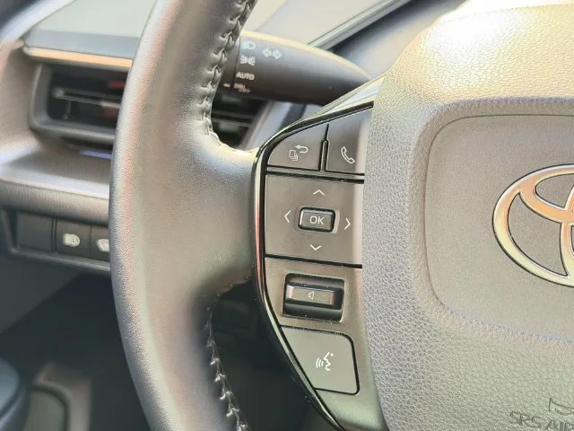 Toyota Prius photo 15