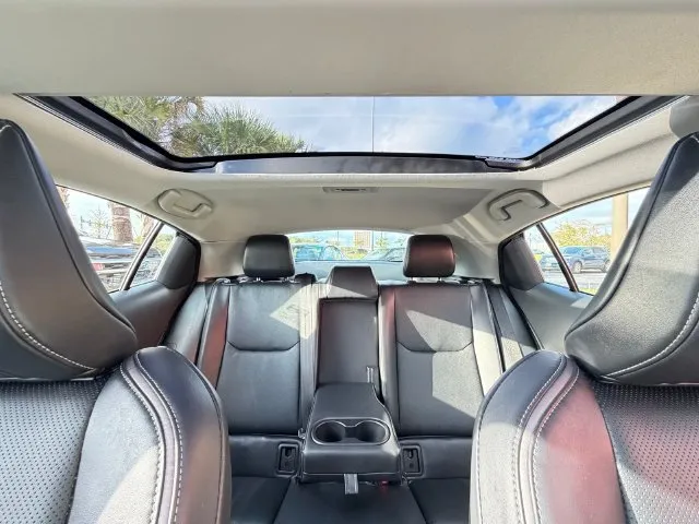 Toyota Prius photo 30