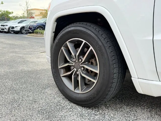 Jeep Grand Cherokee photo 31