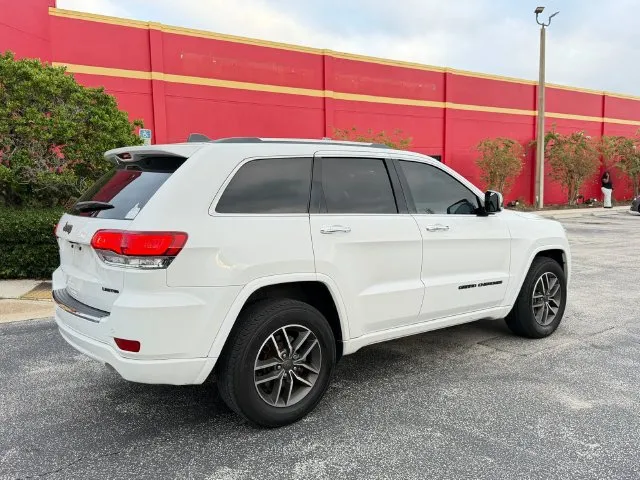 Jeep Grand Cherokee photo 6