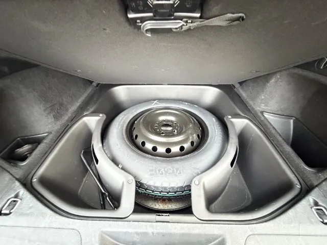 Jeep Grand Cherokee photo 30
