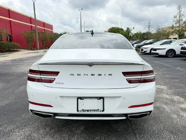 Genesis G80 photo 8