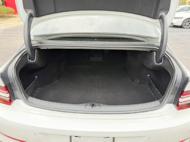 Genesis G80 photo 9