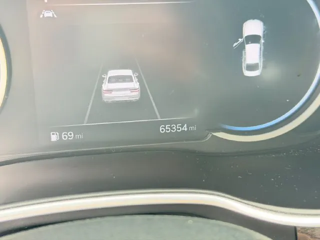 Genesis G80 photo 11