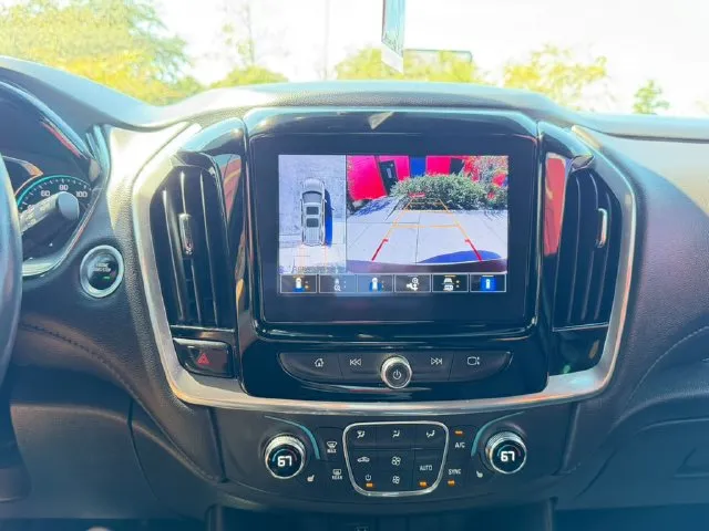 Chevrolet Traverse photo 23