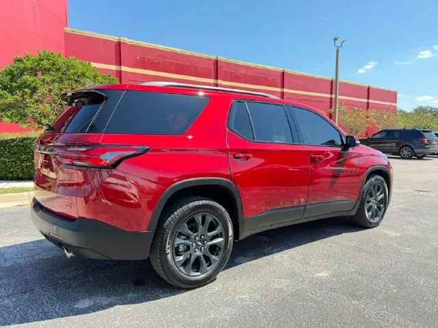 Chevrolet Traverse photo 6
