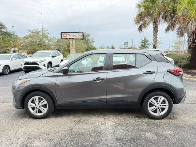Nissan Kicks photo 5