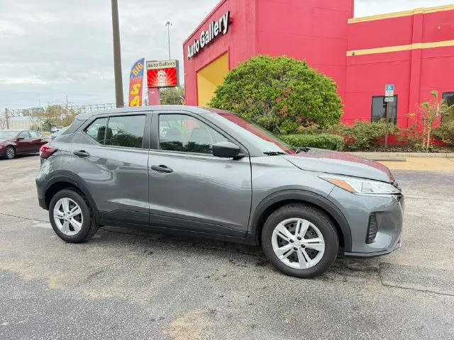 2024 Nissan Kicks