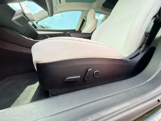 Tesla Model 3 photo 14