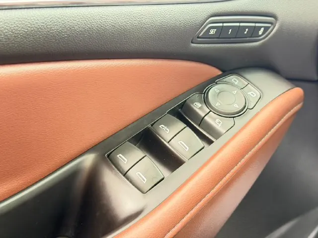 Buick Enclave photo 14