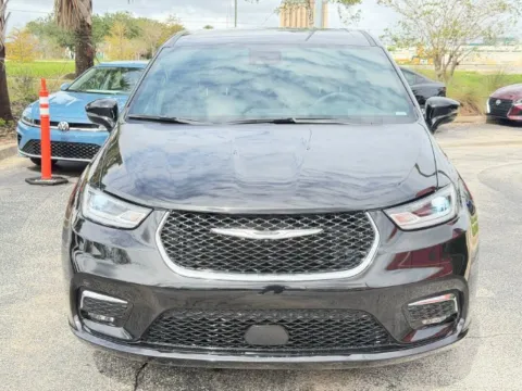 Photos of 2026 Chrysler Pacifica Select for sale in Jacksonville, FL at Auto Gallery Jacksonville