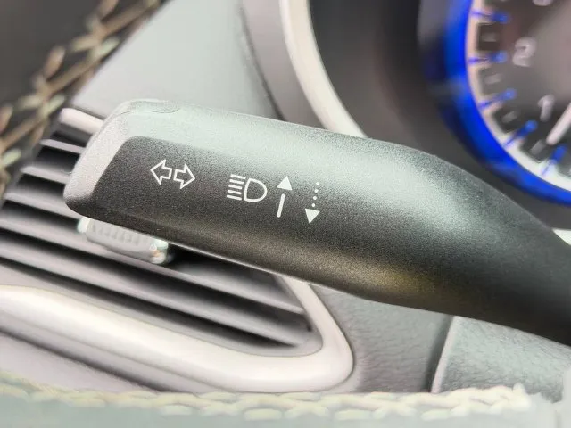 Chrysler Pacifica photo 18