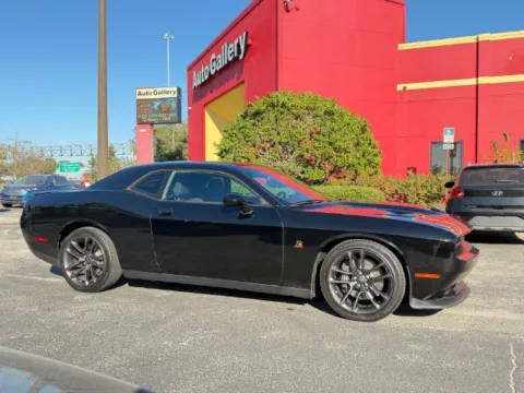 Black 2022 Dodge Challenger R/T Scat Pack for sale in Jacksonville, FL