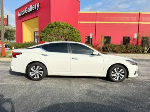 More photos of 2022 Nissan Altima 2.5 S at Auto Gallery Jacksonville, FL