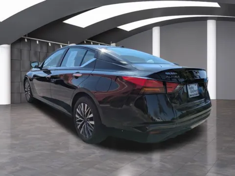 More photos of 2025 Nissan Altima 2.5 SV at Auto Gallery Jacksonville, FL