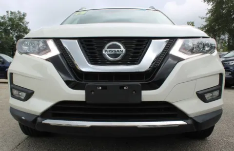 Photos of 2019 Nissan Rogue SL for sale in Jacksonville, FL at Auto Gallery Jacksonville