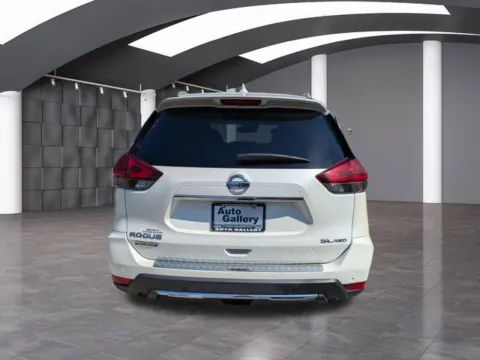 More photos of 2019 Nissan Rogue SL at Auto Gallery Jacksonville, FL