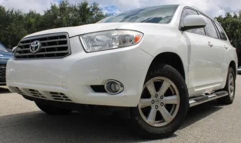 White 2008 Toyota Highlander for sale in Jacksonville, FL