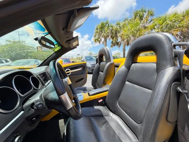 Chevrolet SSR photo 15