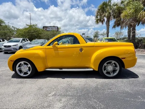 More photos of 2003 Chevrolet SSR LS at Auto Gallery Jacksonville, FL