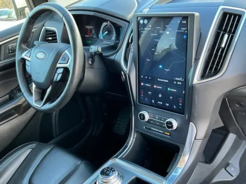 More photos of 2022 Ford Edge Titanium at Auto Gallery Jacksonville, FL