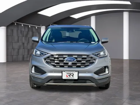 More photos of 2022 Ford Edge Titanium at Auto Gallery Jacksonville, FL