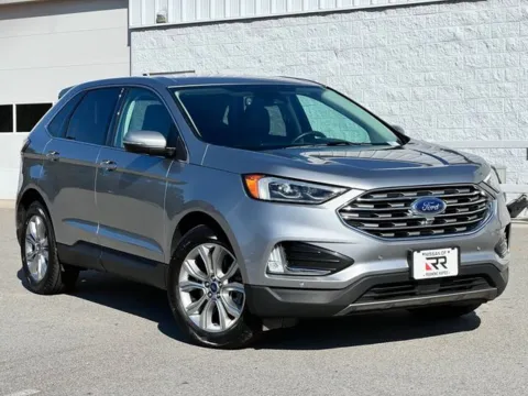 Silver 2022 Ford Edge Titanium for sale in Jacksonville, FL