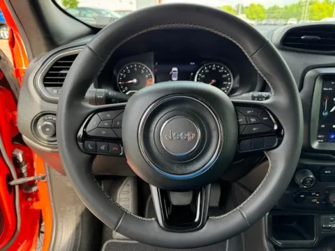 More photos of 2021 Jeep Renegade Latitude at Auto Gallery Jacksonville, FL
