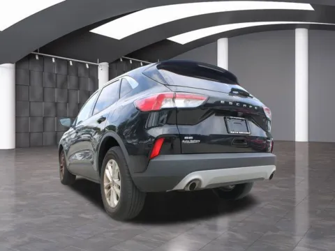 More photos of 2022 Ford Escape SE at Auto Gallery Jacksonville, FL