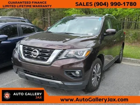 Brown 2019 Nissan Pathfinder SL for sale in Jacksonville, FL