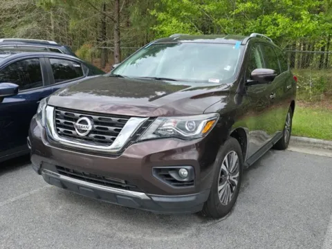 Brown 2019 Nissan Pathfinder SL for sale in Jacksonville, FL