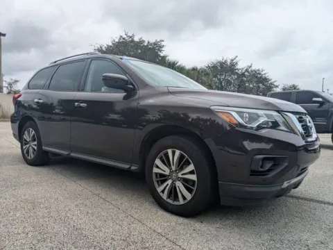 Photos of 2019 Nissan Pathfinder SL for sale in Jacksonville, FL at Auto Gallery Jacksonville