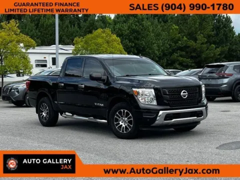 Black 2021 Nissan Titan SV for sale in Jacksonville, FL