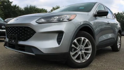 Silver 2022 Ford Escape SE for sale in Jacksonville, FL