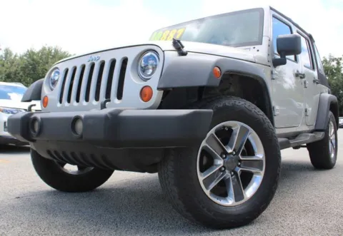 Gray 2007 Jeep Wrangler Unlimited X for sale in Jacksonville, FL