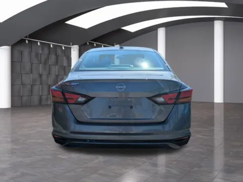 More photos of 2024 Nissan Altima 2.5 SV at Auto Gallery Jacksonville, FL