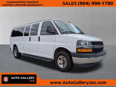 White 2019 Chevrolet Express 3500 LT for sale in Jacksonville, FL