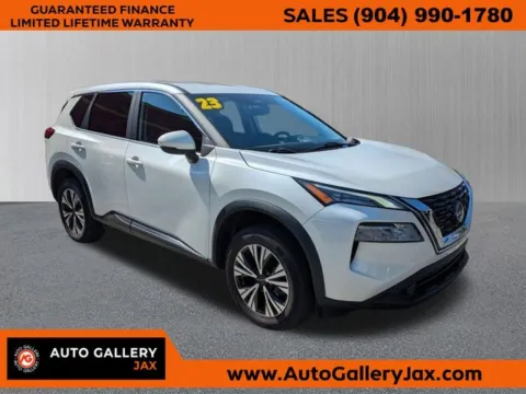 White 2023 Nissan Rogue SV for sale in Jacksonville, FL