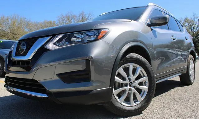 2020 Nissan Rogue