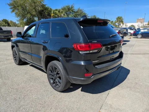 More photos of 2018 Jeep Grand Cherokee Altitude at Auto Gallery Jacksonville, FL