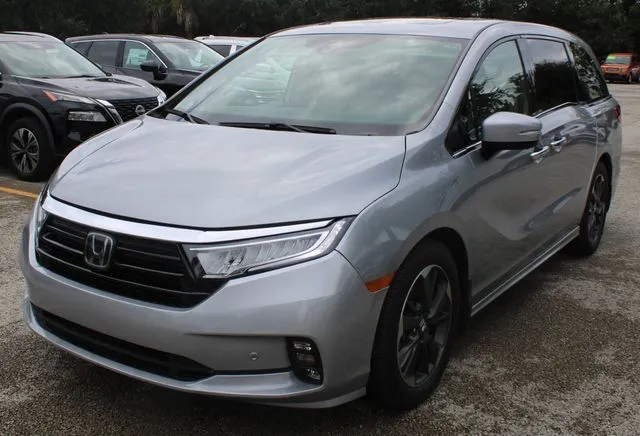 Silver 2022 Honda Odyssey Elite for sale in Jacksonville, FL