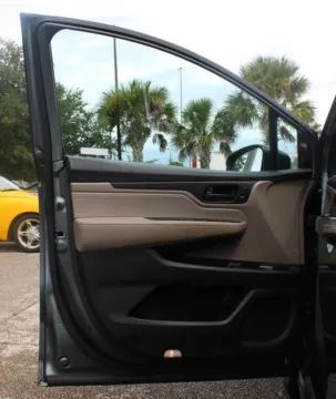 More photos of 2019 Honda Odyssey EX-L at Auto Gallery Jacksonville, FL