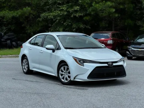 White 2023 Toyota Corolla LE for sale in Jacksonville, FL