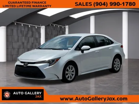 White 2023 Toyota Corolla LE for sale in Jacksonville, FL