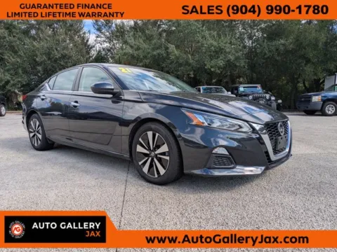 Blue 2021 Nissan Altima 2.5 SV for sale in Jacksonville, FL