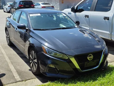 Photos of 2021 Nissan Altima 2.5 SV for sale in Jacksonville, FL at Auto Gallery Jacksonville