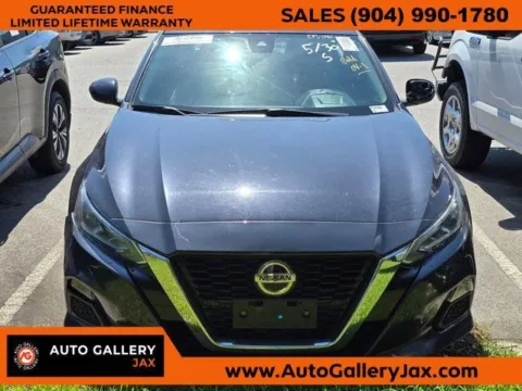 Blue 2021 Nissan Altima 2.5 SV for sale in Jacksonville, FL
