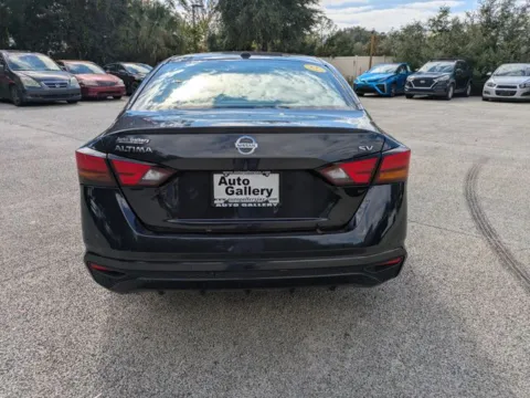 More photos of 2021 Nissan Altima 2.5 SV at Auto Gallery Jacksonville, FL