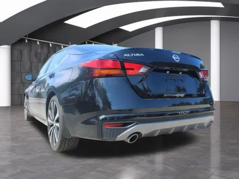 More photos of 2022 Nissan Altima 2.5 SR at Auto Gallery Jacksonville, FL