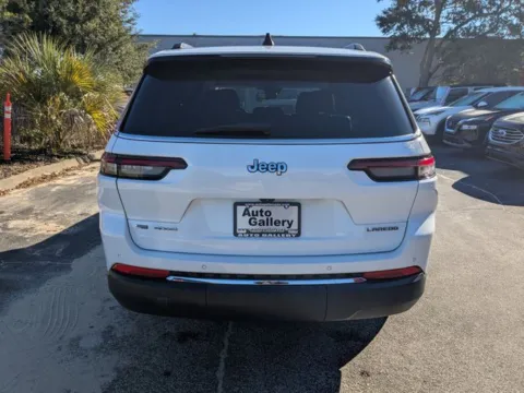 More photos of 2021 Jeep Grand Cherokee L Laredo at Auto Gallery Jacksonville, FL